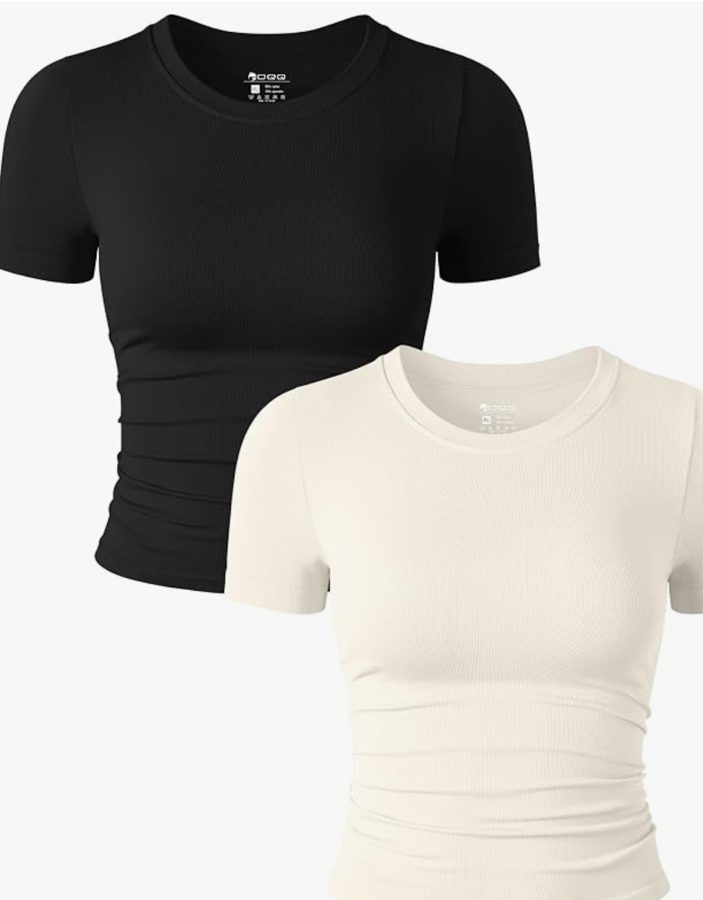 OQQ 2-piece crew neck fitted tees